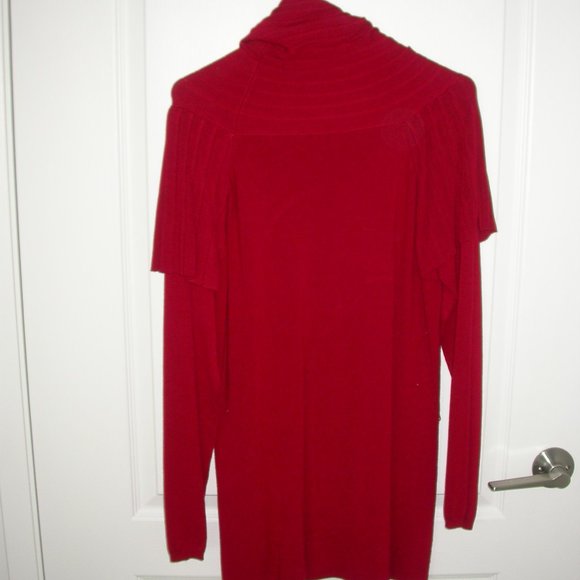 Red Knit Cowl Neck Tunic - Picture 4 of 13